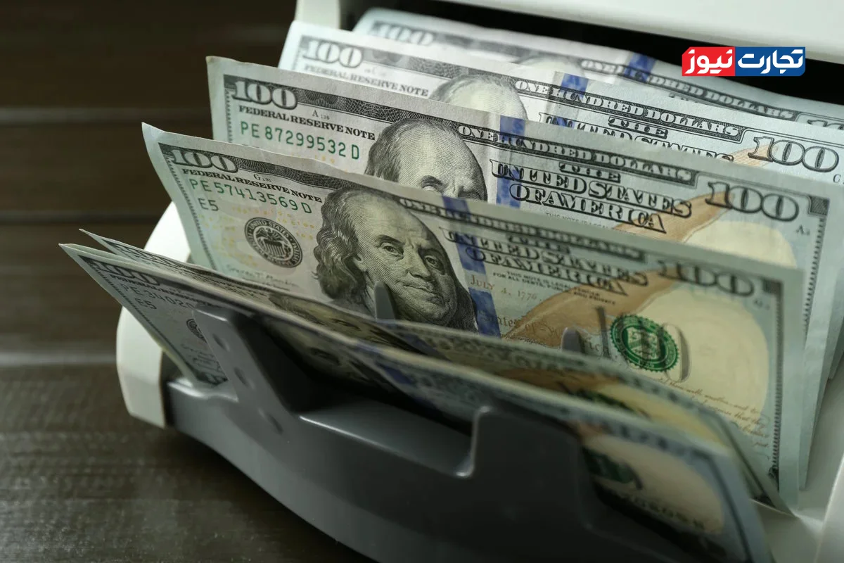 قیمت دلار توافقی از دلار بازار آزاد پیروی می‌کند / دلار در ابتدای مسیر صعود قرار دارد